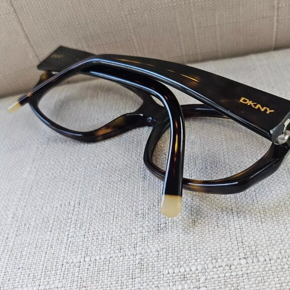 Vintage DKNY Glasses Frame Dark Brown Tortoise 55[]17 130 DY4048 3016 Eyeglasses - Picture 4 of 12